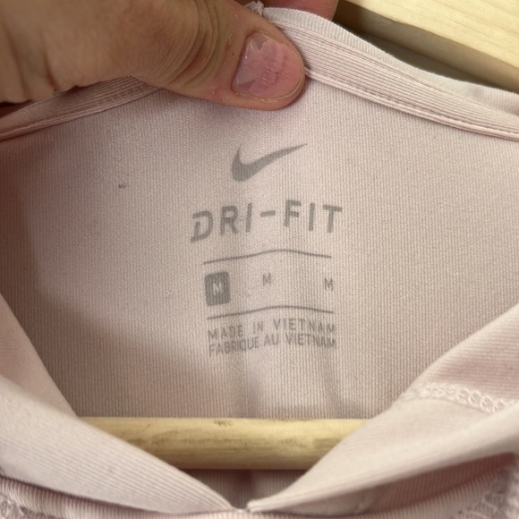 Nike Dri Fit Hoodie Pink size Medium - Picture 2 of 10